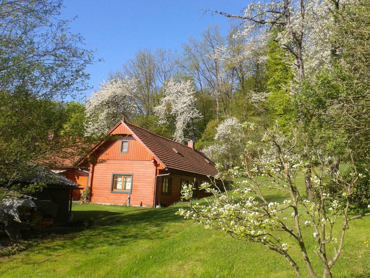 Ferienwohnung Nostalgie Ehrenhausen Luaran gambar